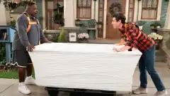 Соседство 8 сезон 7 серия