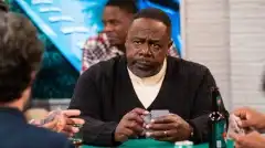 Соседство 8 сезон 3 серия