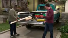 Соседство 3 сезон 12 серия